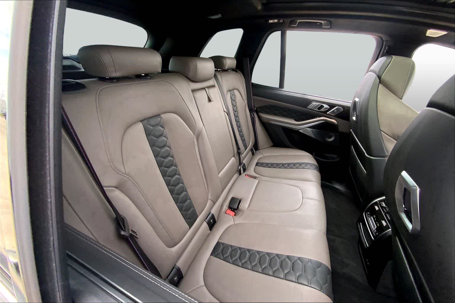 Used 2025 Dravit Grey Metallic BMW Competition image 34
