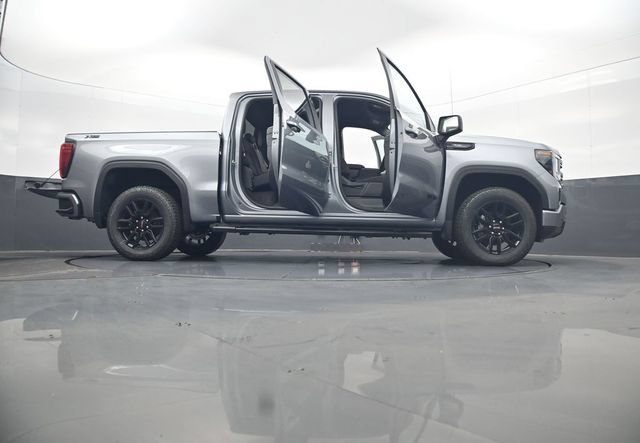 New 2026 Sterling Metallic GMC Elevation image 33