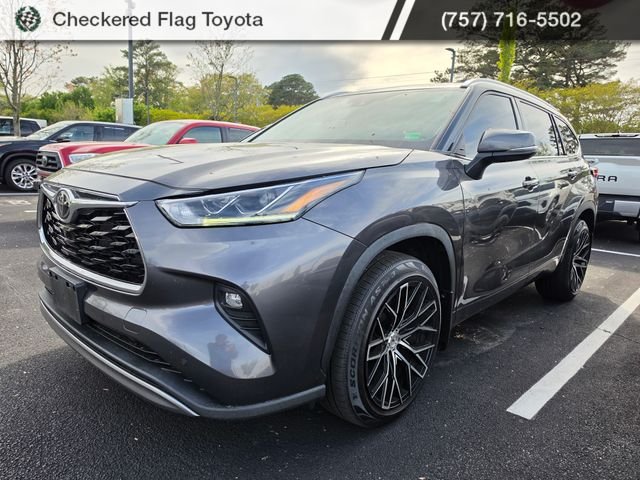 2022 Toyota Highlander Platinum