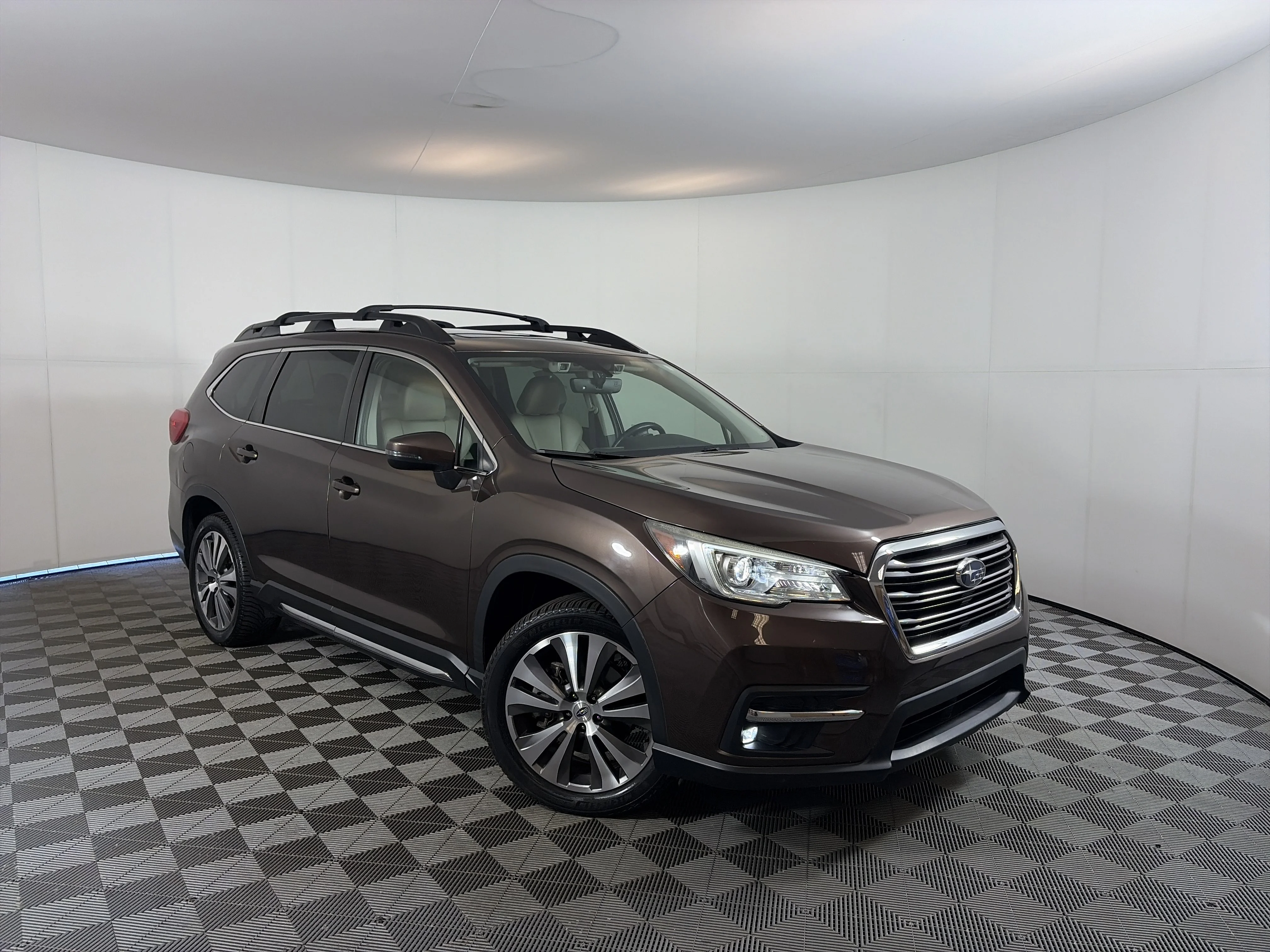 2019 Subaru Ascent Limited 8 Passenger's photo
