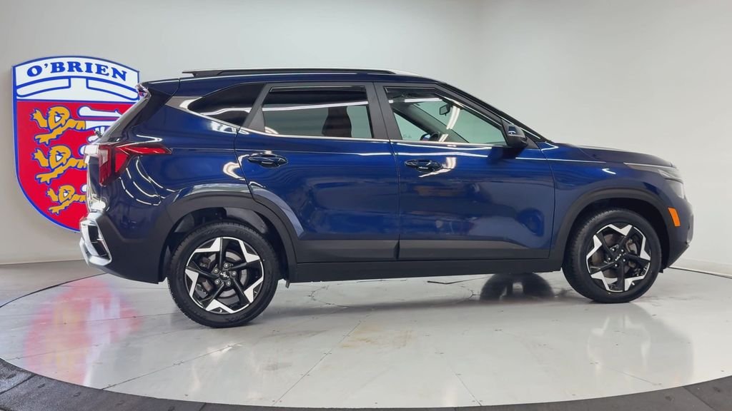 Used 2024 Ocean Blue Kia EX image 4