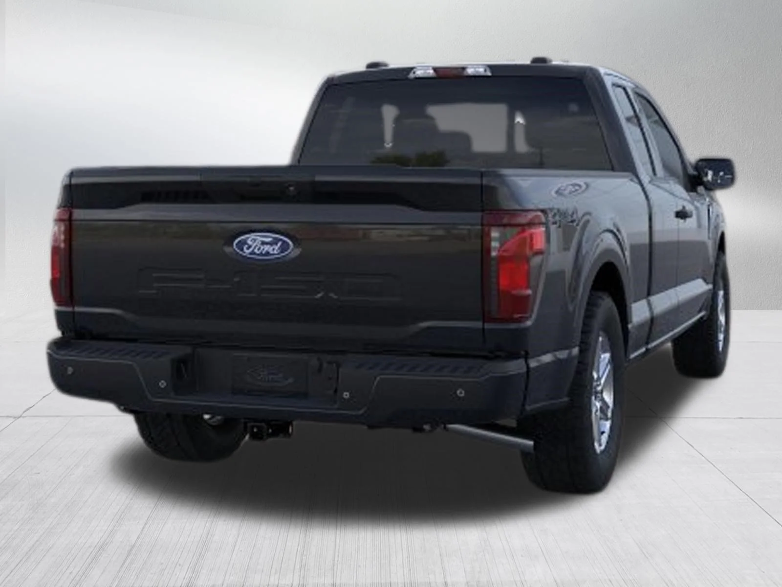 New 2026 Agate Black Metallic Ford XLT image 8