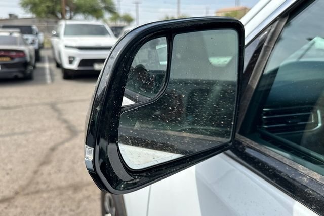 Used 2024 White Jeep Series II image 7
