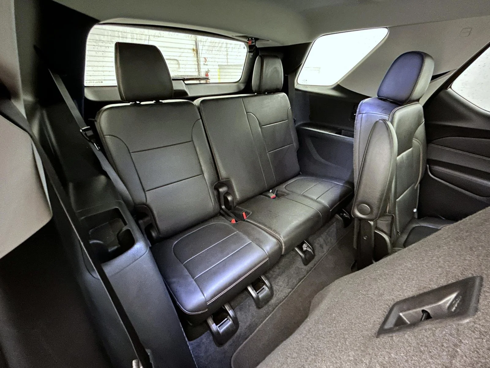 Used 2020 Silver Chevrolet Premier image 19