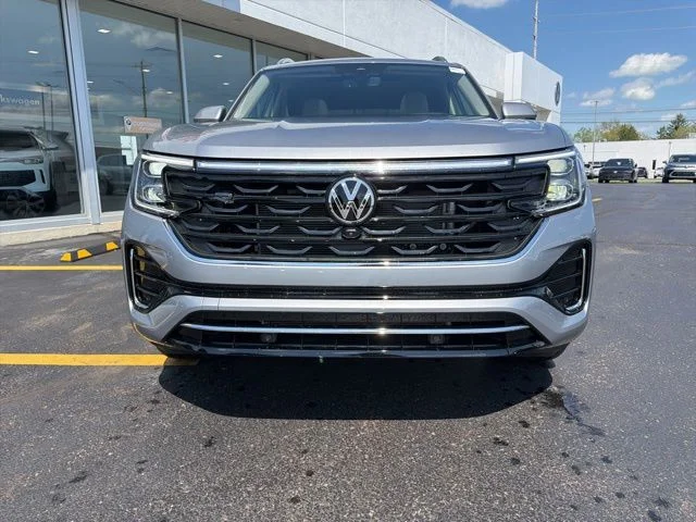 2026 Volkswagen Atlas SEL Premium R-Line - Photo 9