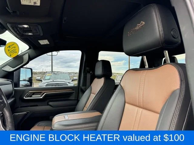 Used 2024 Summit White Chevrolet High Country image 13