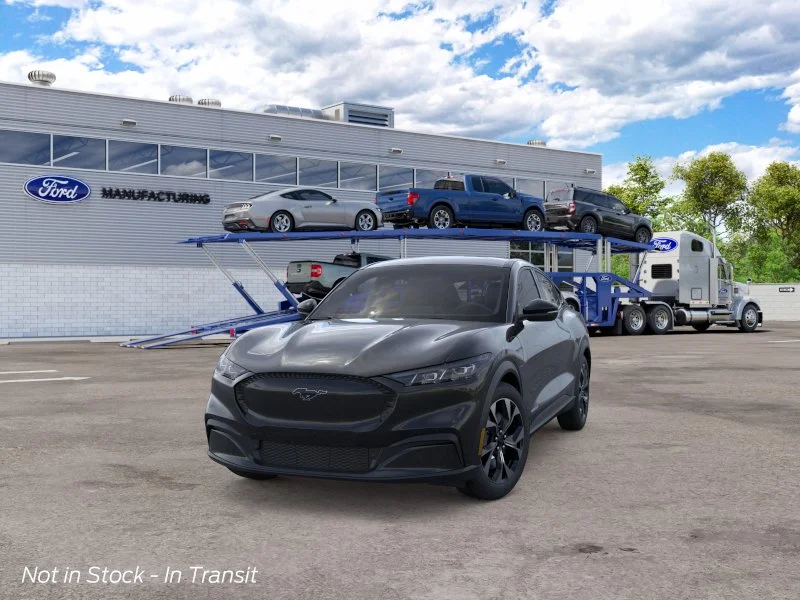 New 2026 Shadow Black Ford Select image 2