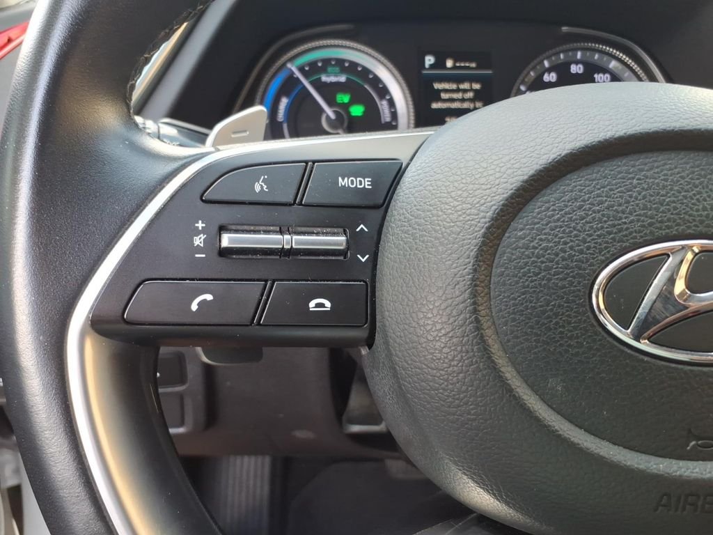 Used 2022 White Hyundai SEL image 18