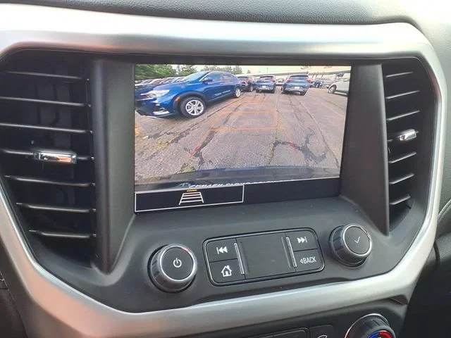 2023 GMC Acadia SLE - Photo 20