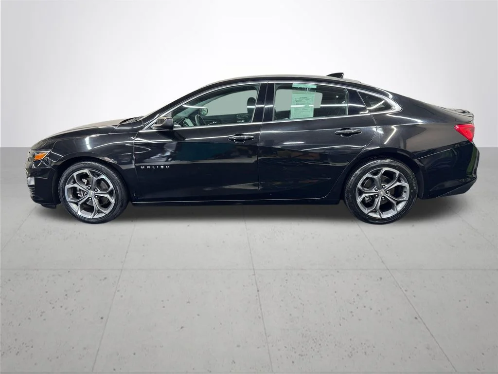Used 2023 Black Chevrolet LT image 3