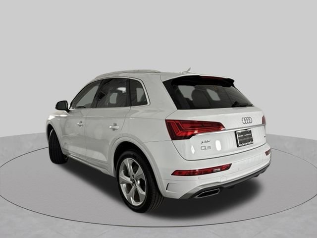 Used 2022 White Audi 45 S line Premium image 5