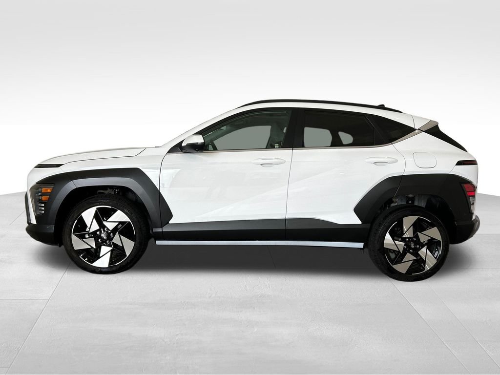 Used 2024 White Hyundai Limited image 2