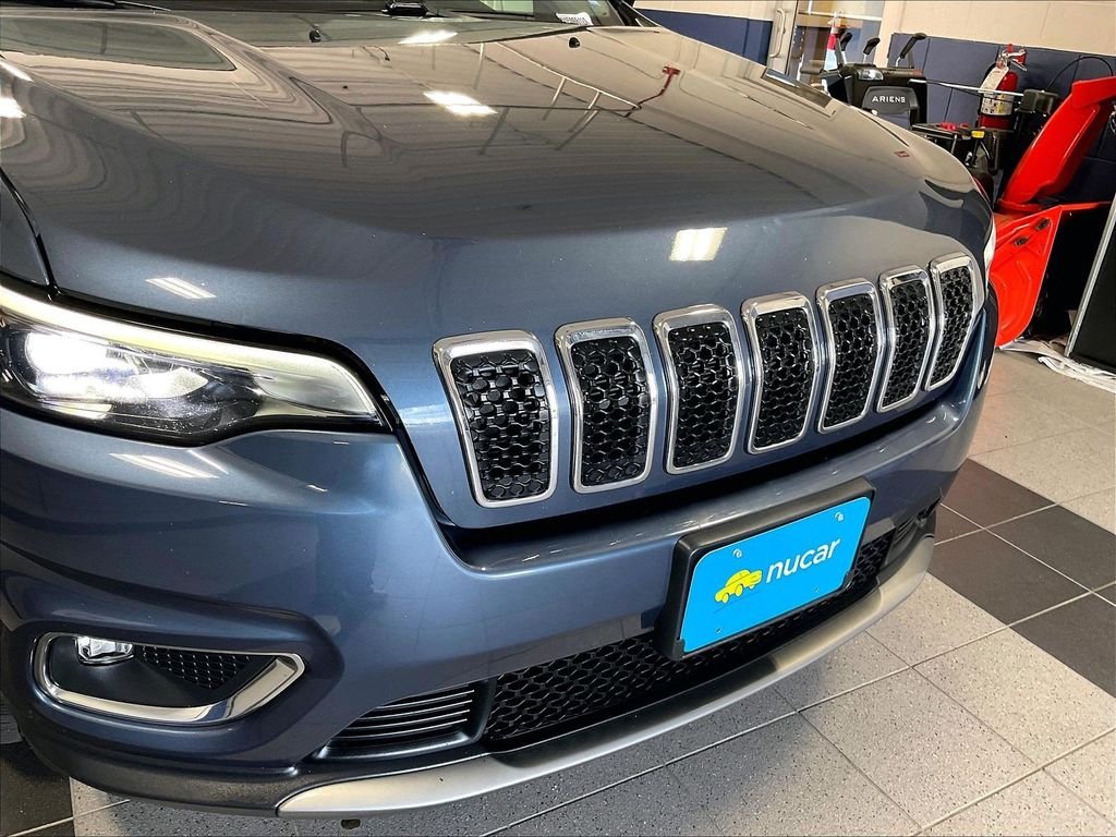 Used 2020 Blue Jeep Limited image 32
