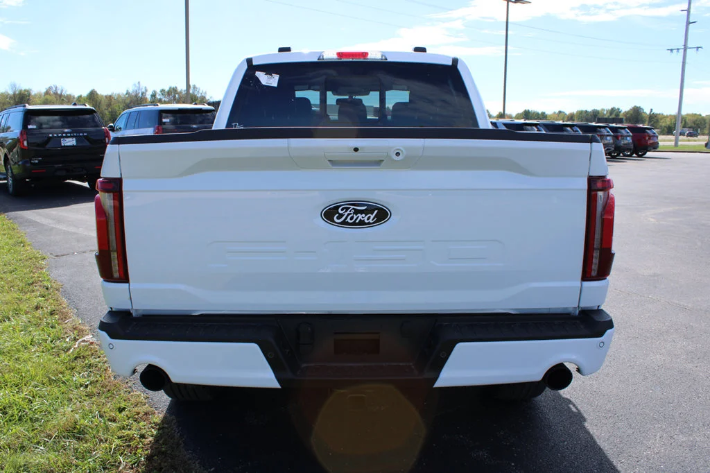 New 2026 Oxford White Ford Lariat® image 13