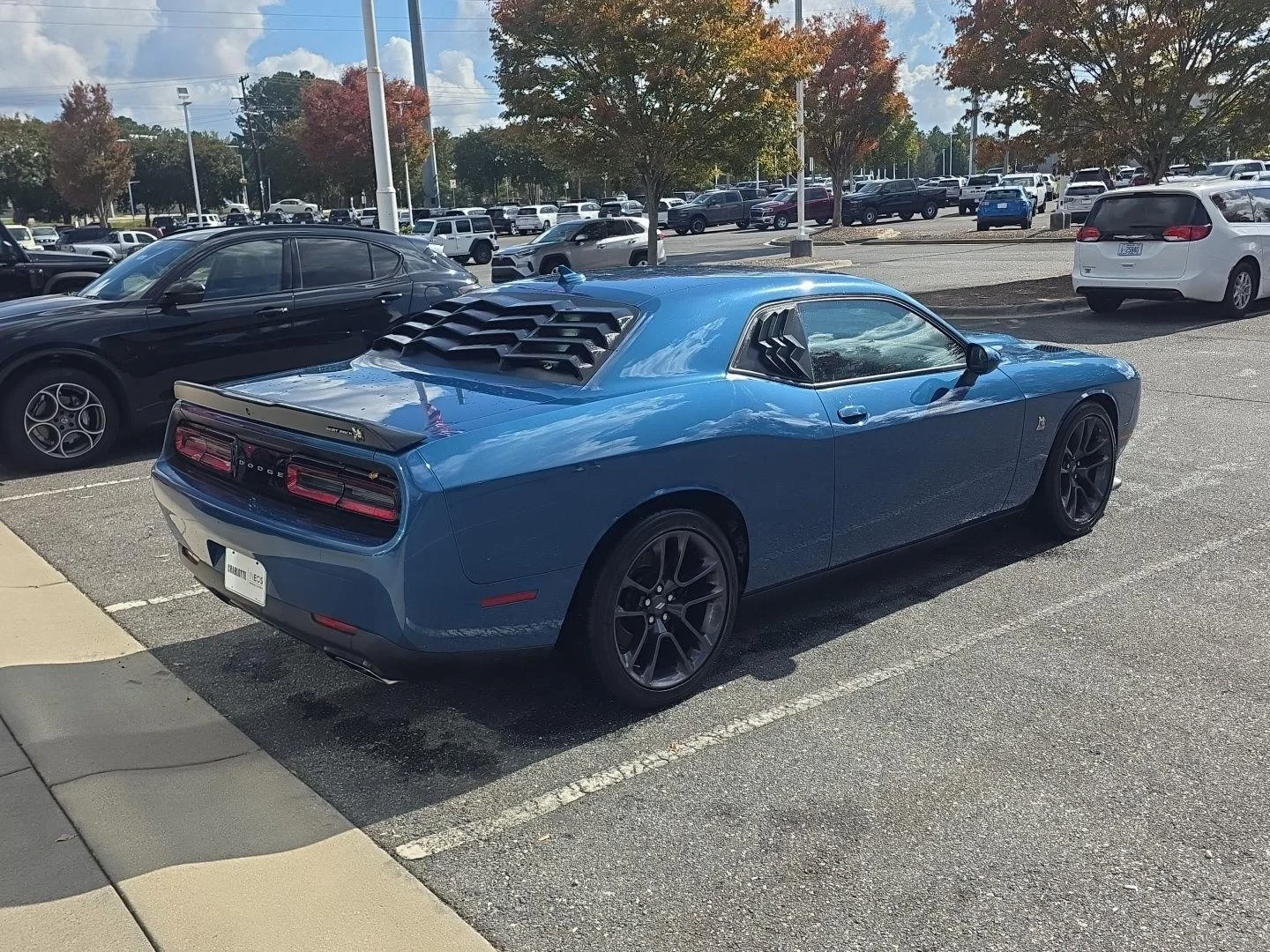 Used 2022  DODGE RTSCATPK image 5