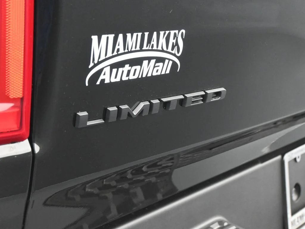 New 2026 Diamond Black Crystal Pearlcoat RAM Limited image 34
