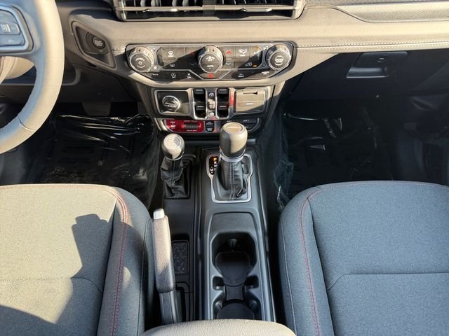 Used 2025 Black Jeep Rubicon image 15