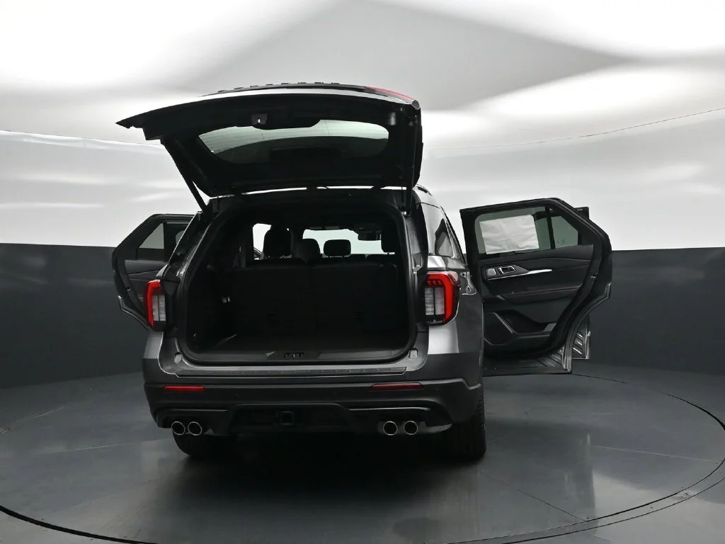 New 2026 Carbonized Gray Metallic Ford ST image 33