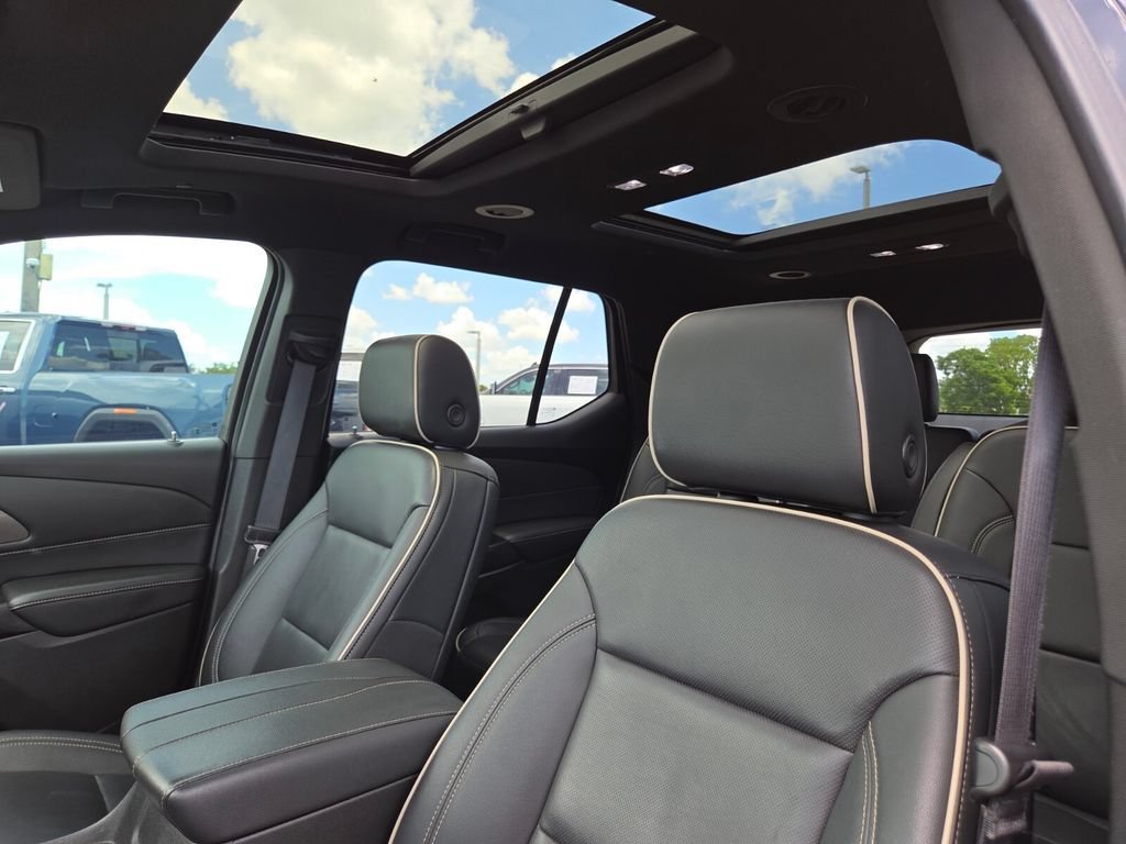 Used 2023 Mosaic Black Metallic Chevrolet Premier image 29