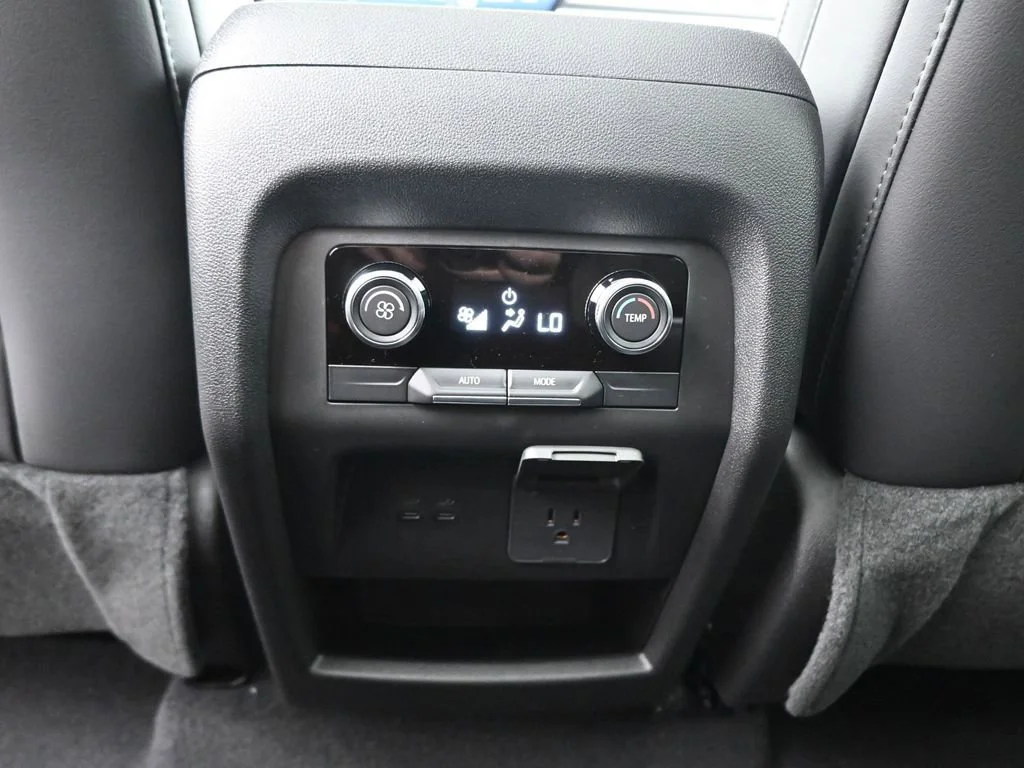 2026 Buick Enclave Sport Touring - Photo 25