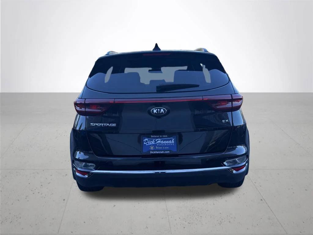 Used 2022 Red Kia EX image 8