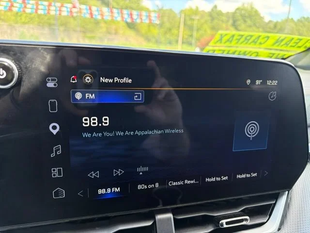 Used 2025 Sterling Gray Metallic Chevrolet LT image 38