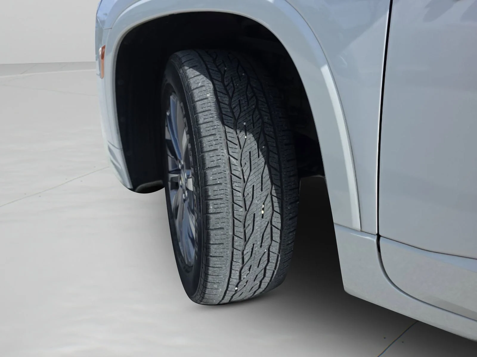 Used 2022 Beige Chevrolet Premier image 38