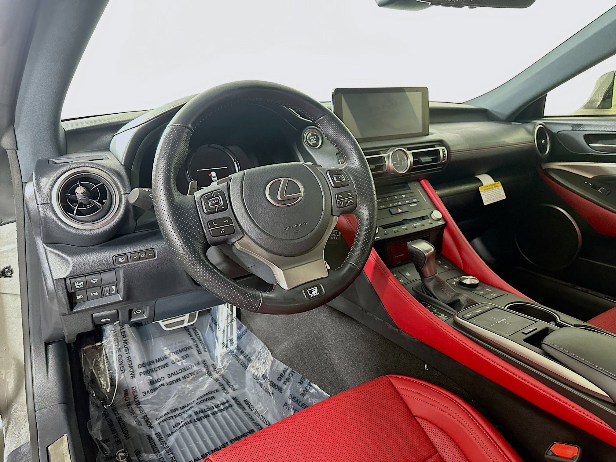 2025 Lexus RC 350 F SPORT - Photo 10