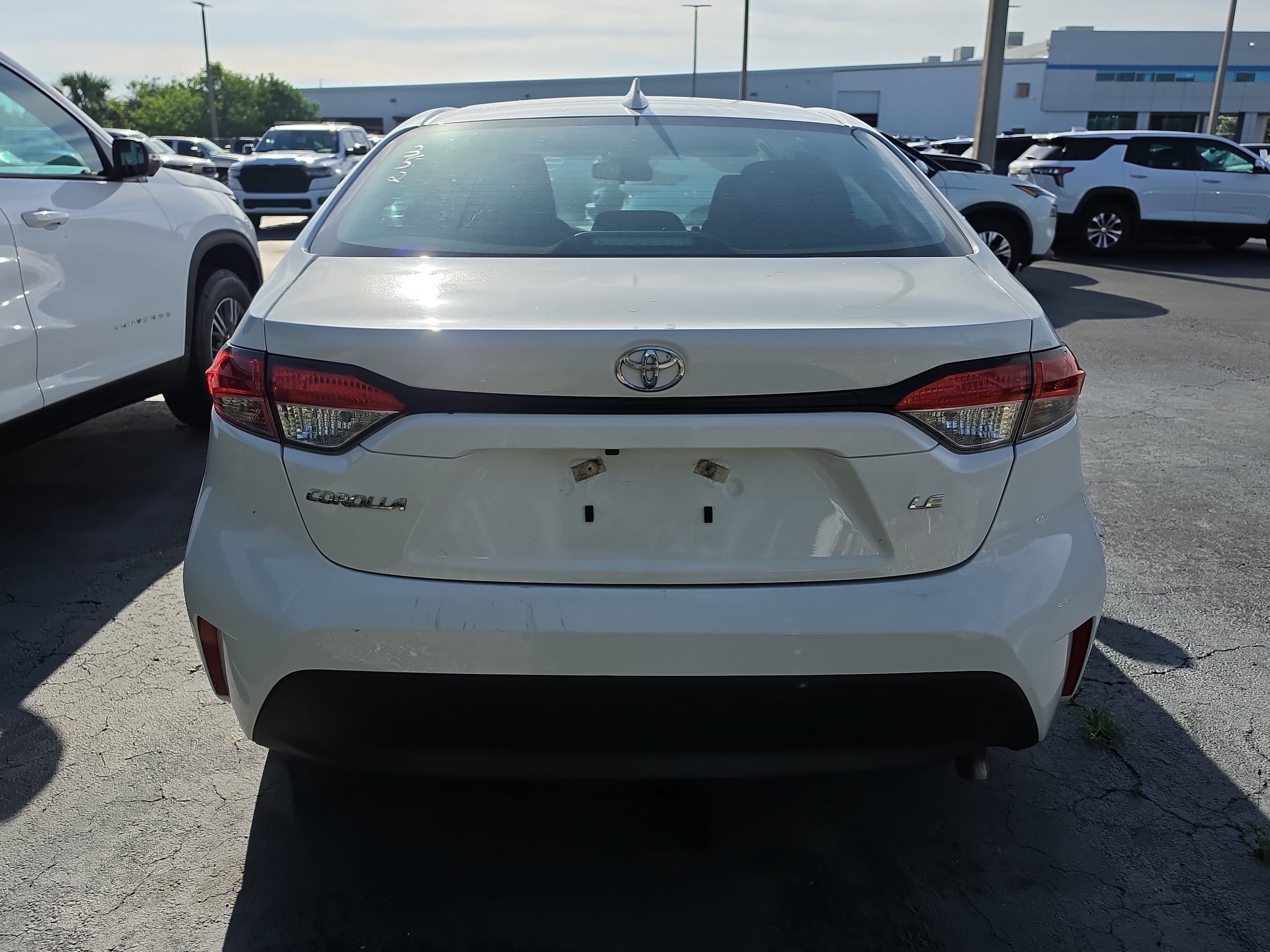 Used 2023 White Toyota LE image 7