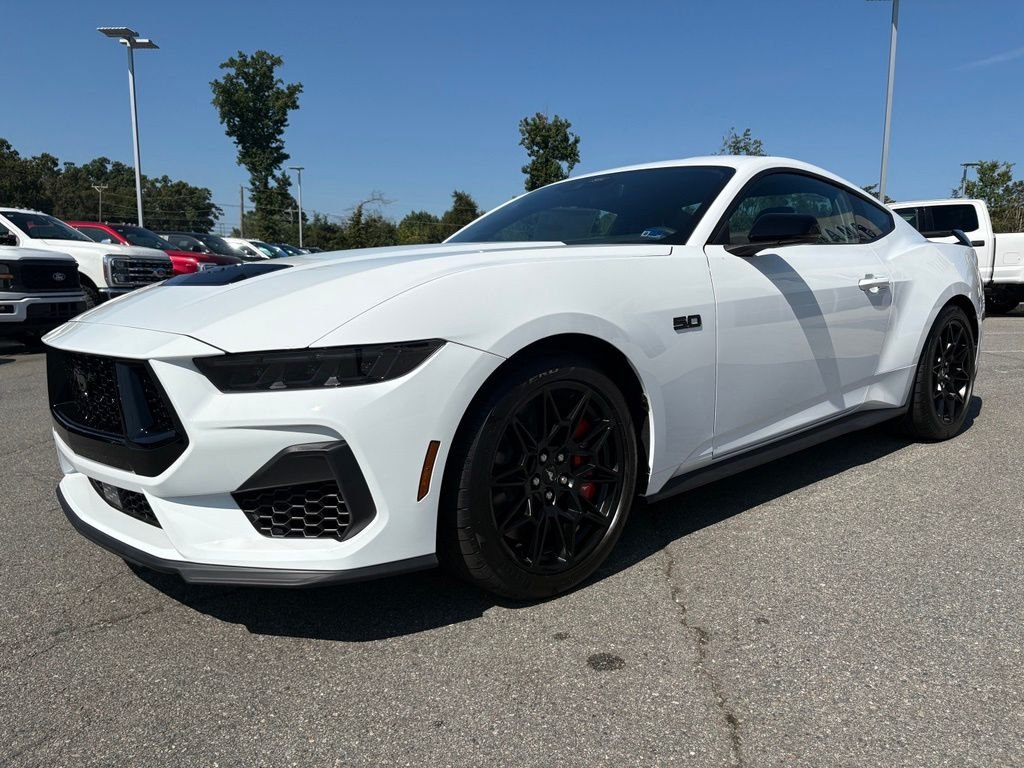 New 2026 Oxford White Ford GT Premium image 7