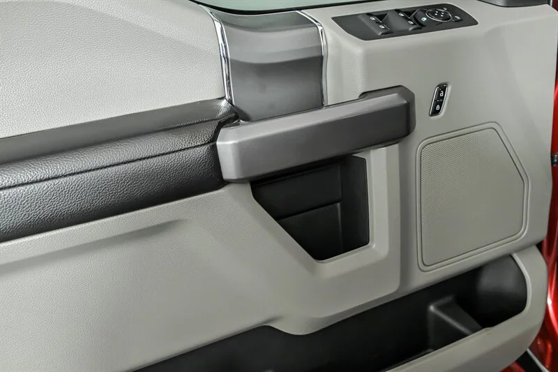 Used 2019  Ford XLT image 12