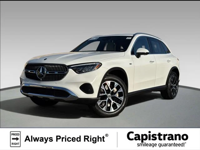 Used 2025 White Mercedes-Benz GLC 350e image 1