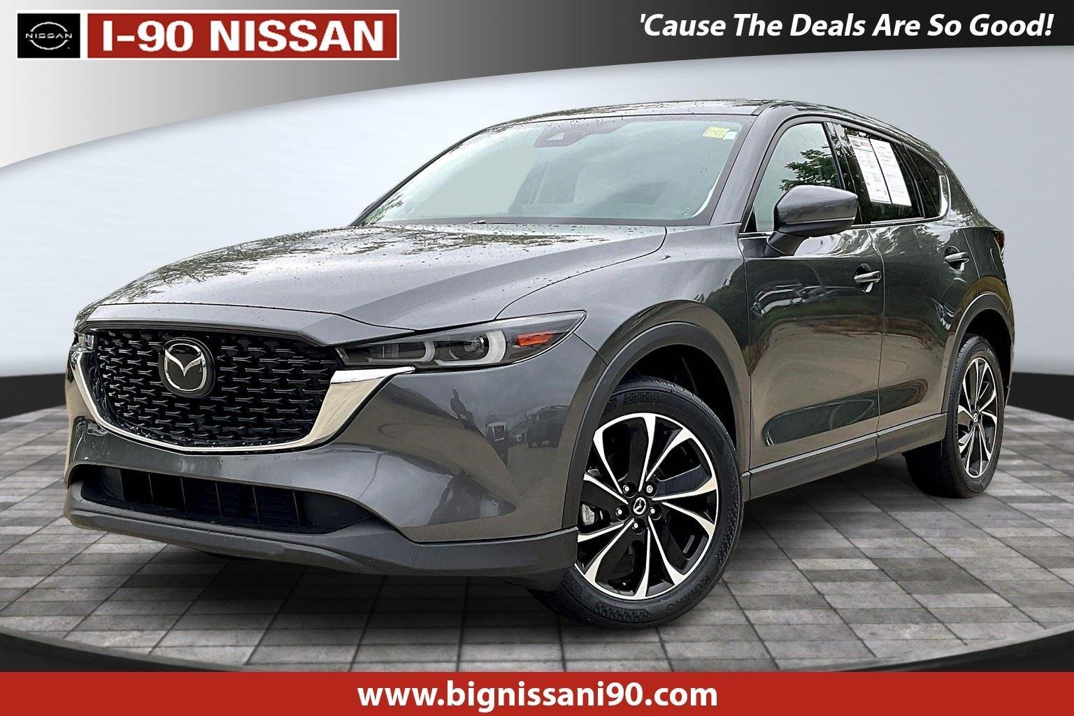 2022 Mazda CX-5 S Premium package