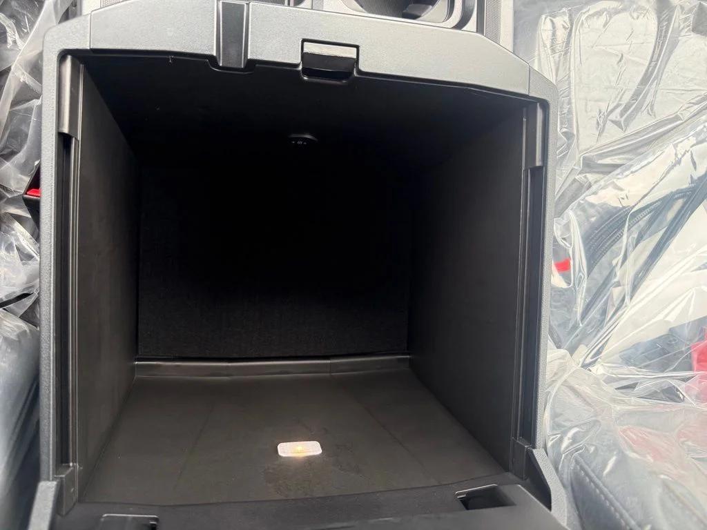 New 2026 Agate Black Metallic Ford F-450® Lariat® image 31
