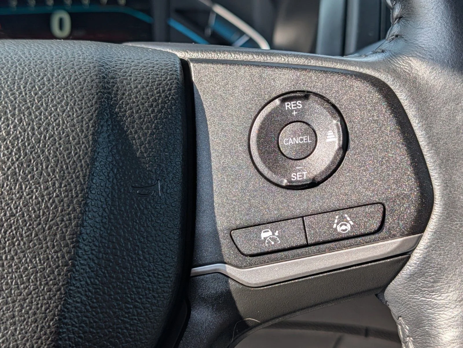 2024 Honda Odyssey EX-L - Photo 37