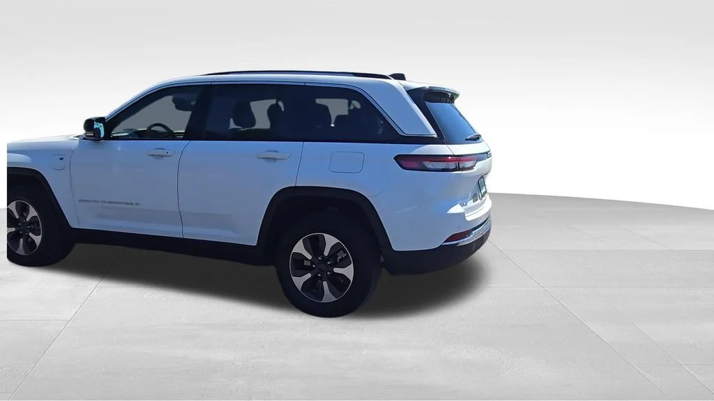 Used 2024 Bright White Clearcoat Jeep 4xe image 5