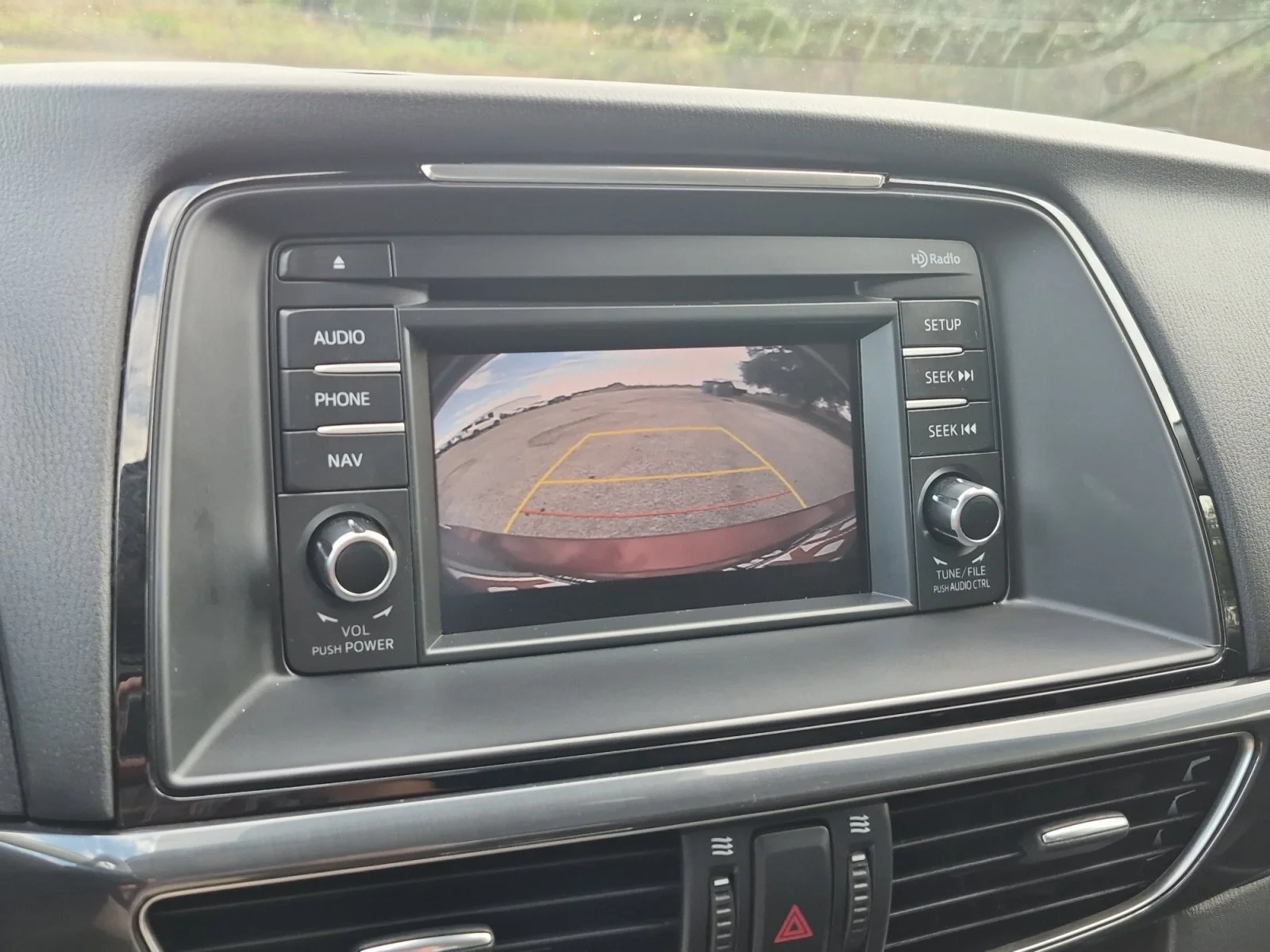 Used 2014 Red Mazda i Grand Touring image 15