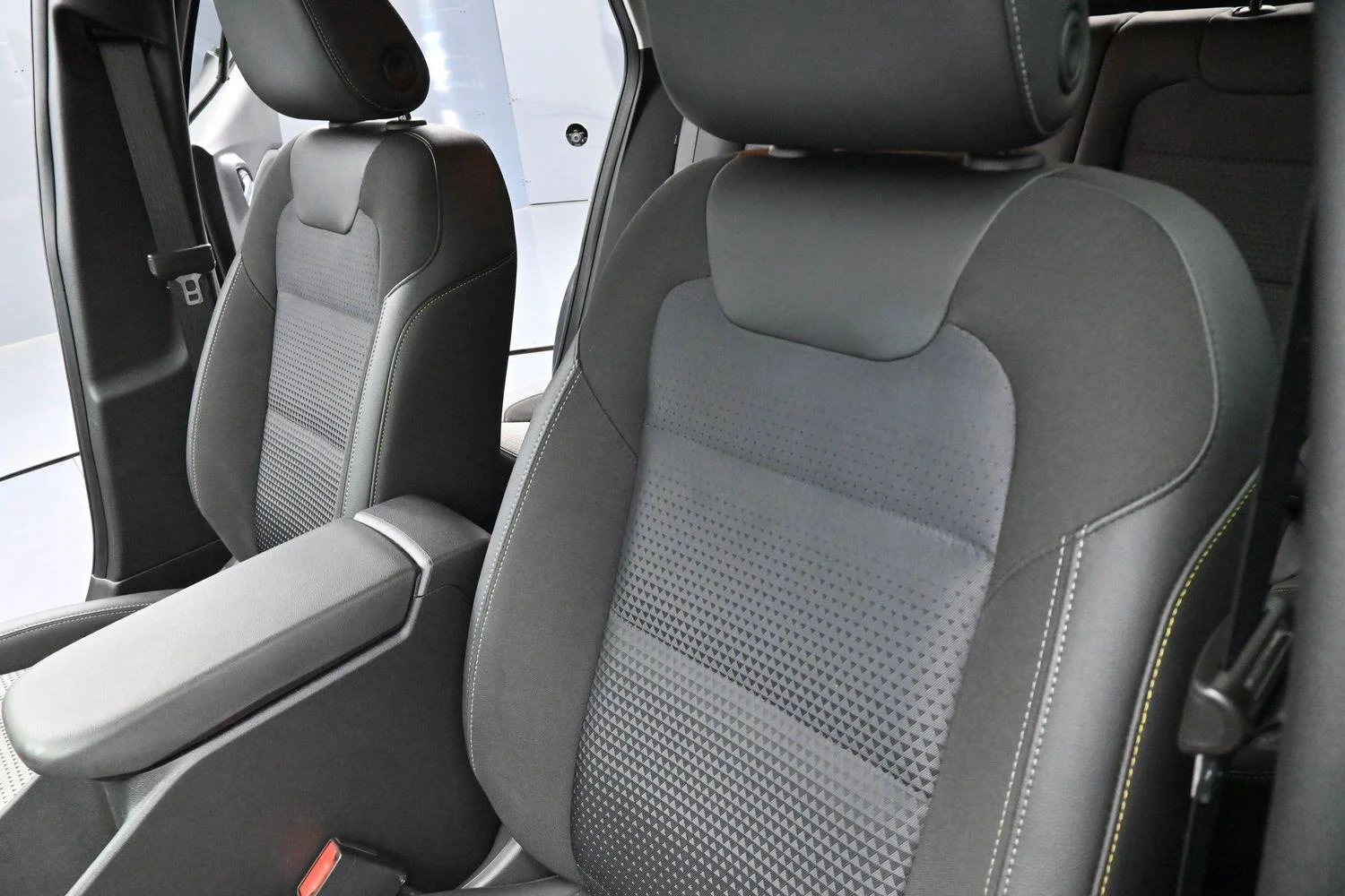 Used 2024 Mosaic Black Metallic Chevrolet LT image 14
