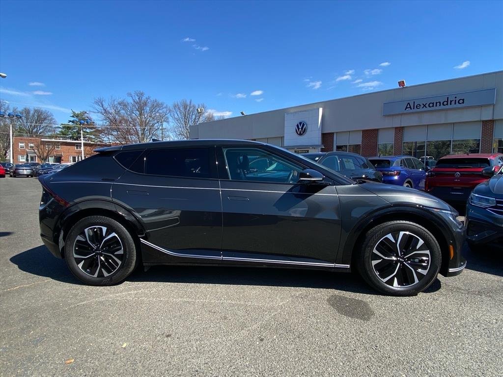 Used 2022 Kia Ev6 Wind with VIN KNDC3DLC8N5043304 for sale in Alexandria, VA