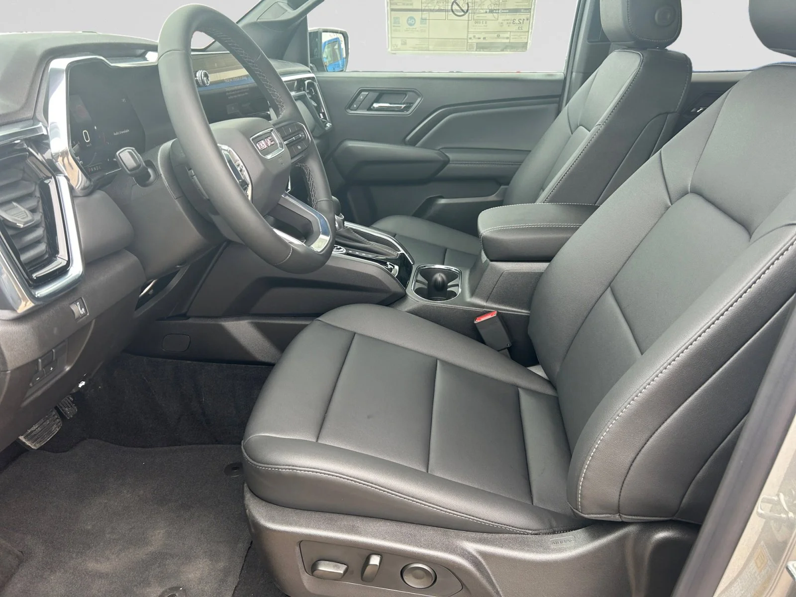 New 2026 Sterling Metallic GMC Elevation image 13