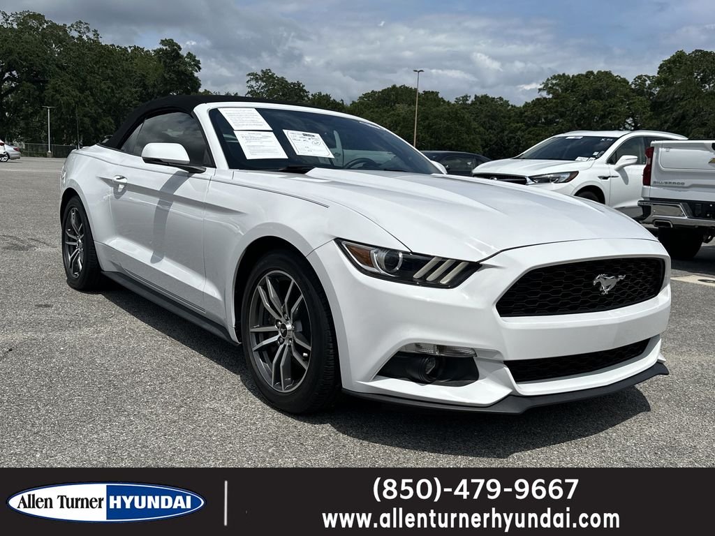 2016 Ford Mustang EcoBoost Convertible Premium's photo