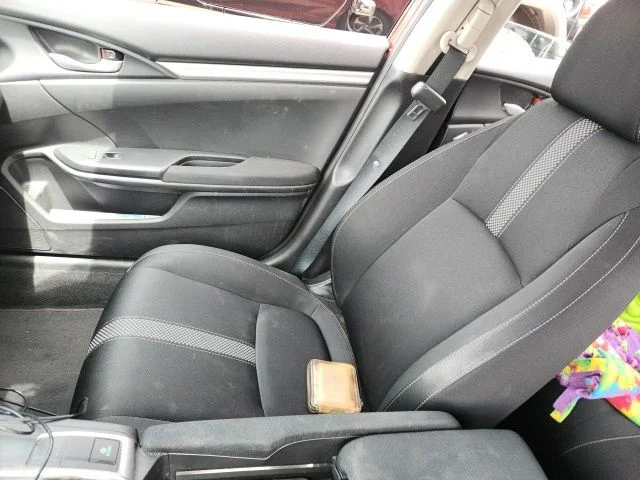 Used 2020  Honda LX image 13
