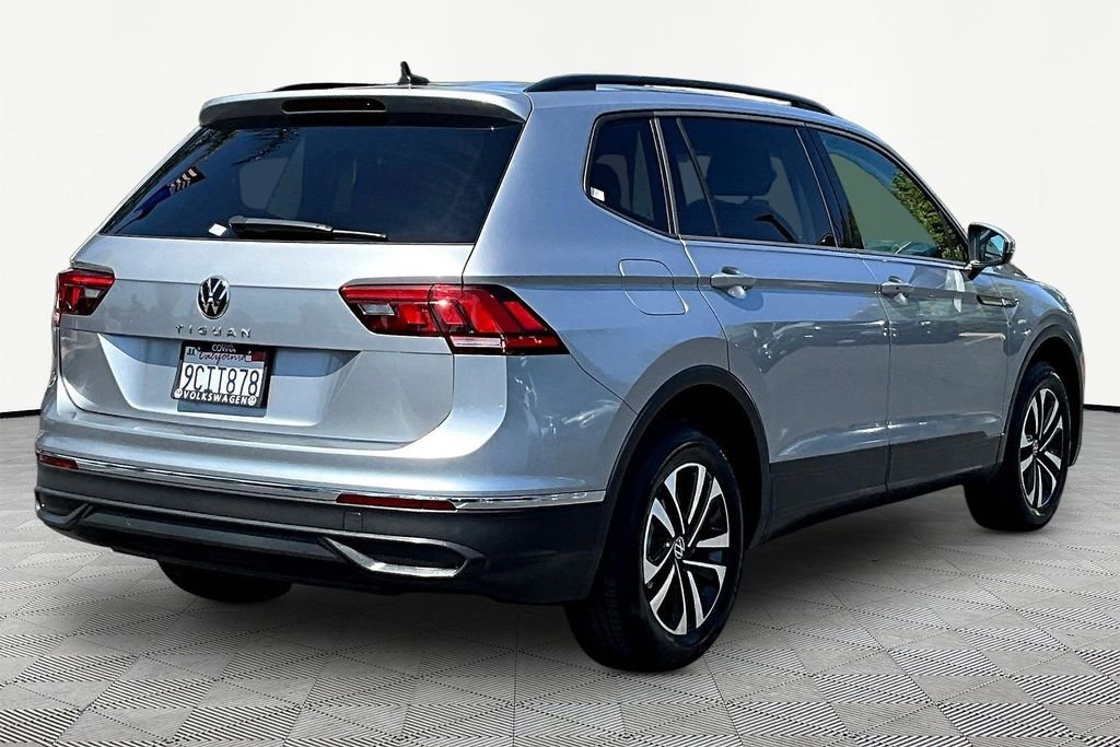 Used 2022 Gray Volkswagen 2.0T S image 6