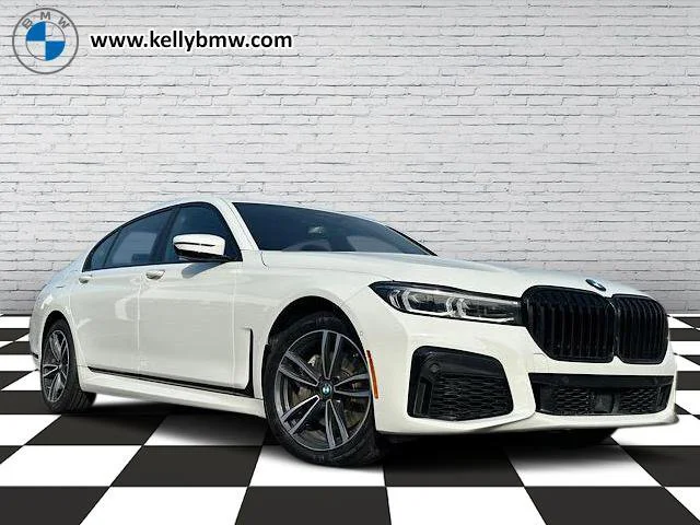 2022 BMW 7 Series 740i xDrive's photo