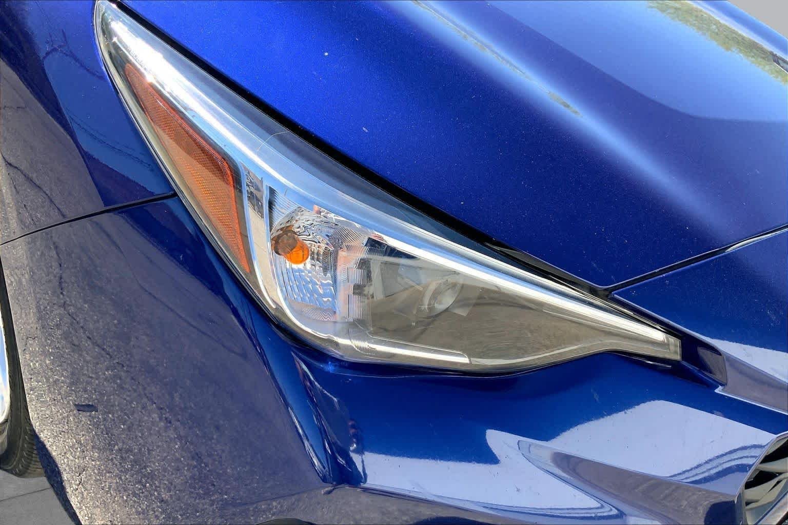 Used 2025 Sapphire Blue Pearl Subaru  image 25