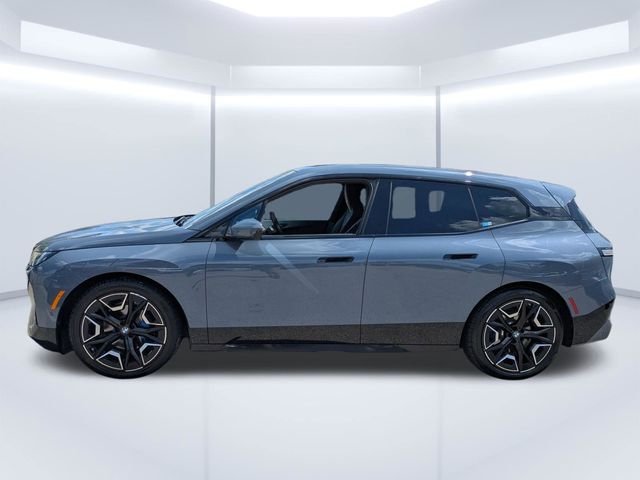 Used 2023 Gray BMW M60 image 7