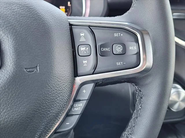 New 2026 Bright White Clear-Coat Exterior Paint RAM Laramie image 22