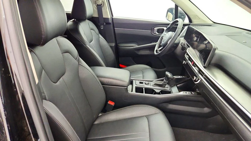 Used 2024 Ebony Black Kia S FWD w/ Panoramic Sunroof Pkg image 23