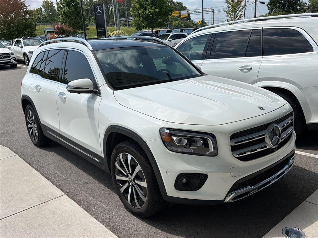 Certified Used 2023 Polar White Mercedes-Benz GLB 250 image 1