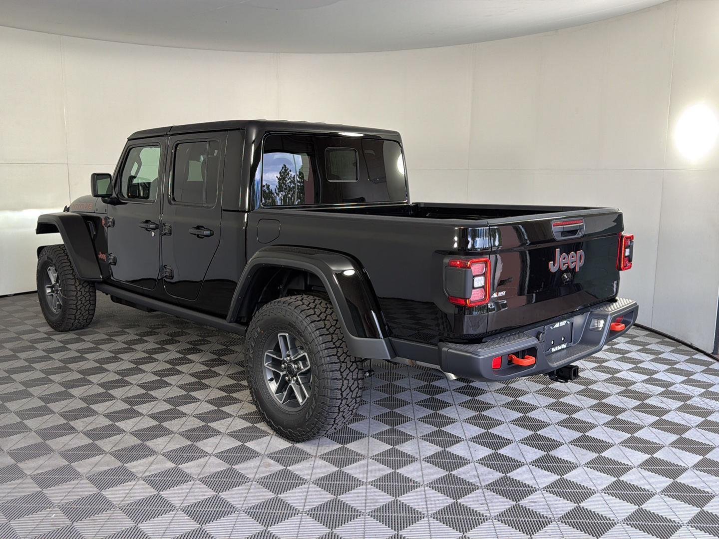 New 2026 Black Clear-Coat Exterior Paint Jeep Mojave image 6